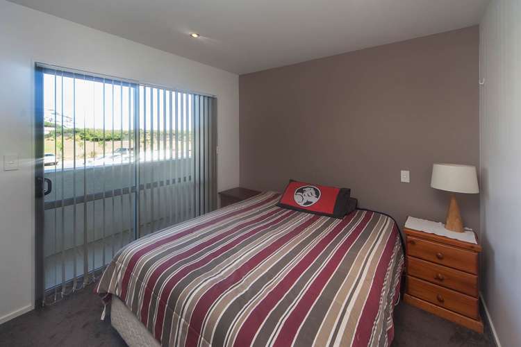 B5/71 Spencer Road Oteha_8