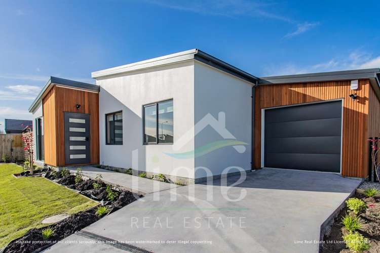 50 Silverstream Boulevard_0