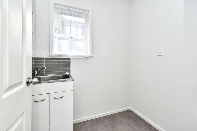 1 Nield Road Manurewa_11