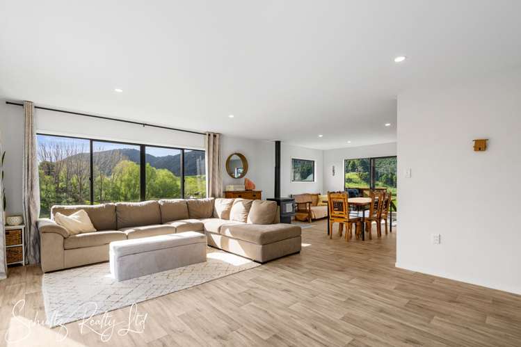 316 Mountain Road Maungaturoto_16