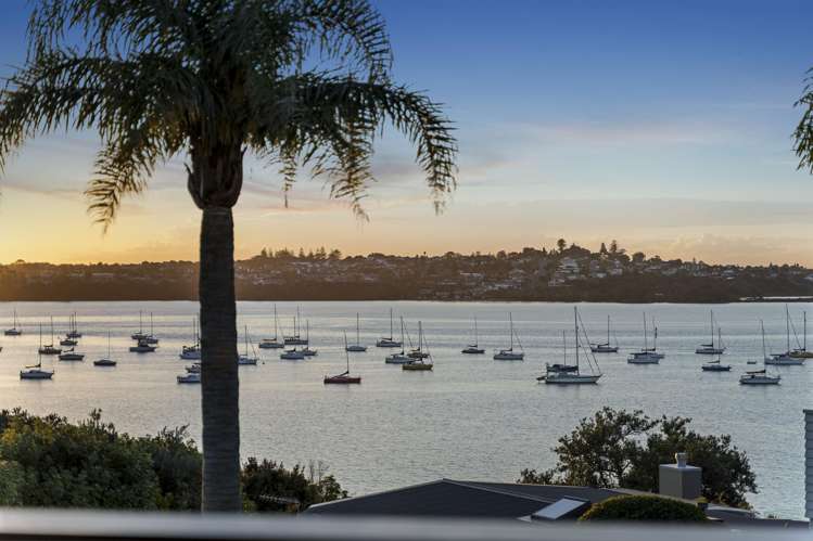 23 Clyside Avenue Half Moon Bay_1