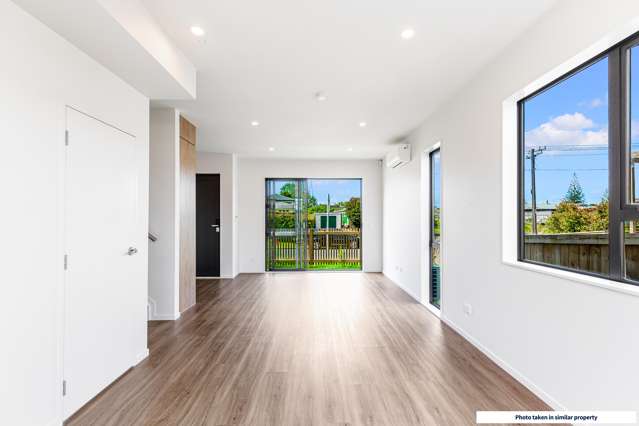 7/22 Coniston Avenue Te Atatu South_4