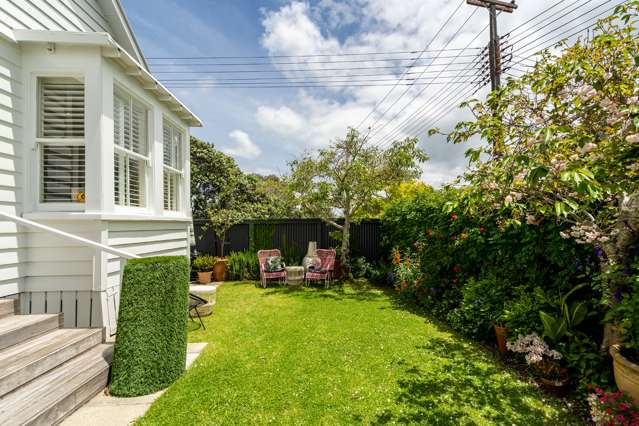 5 Turnbull Road Narrow Neck_2