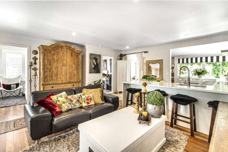 31 Alison Road Surfdale_14