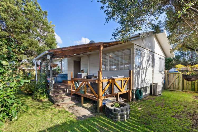 9 Bronte Place Owhata_17