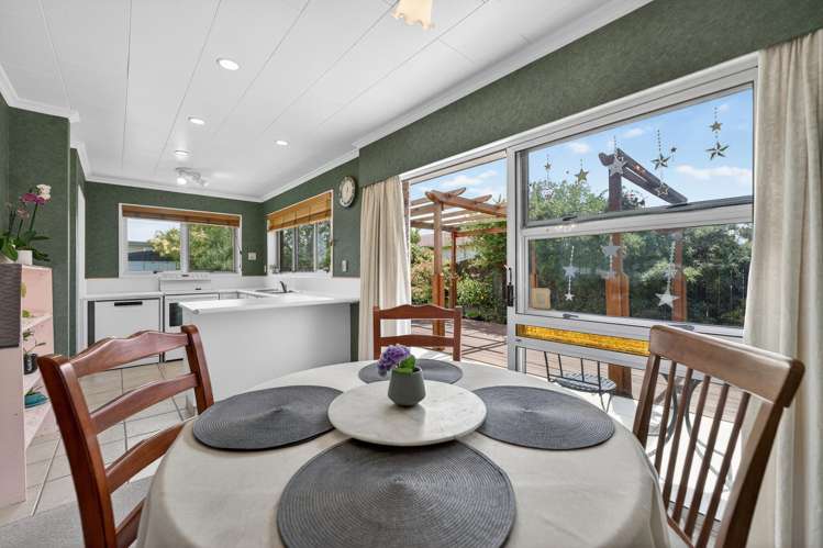 1 Colonial Place Kelvin Grove_2