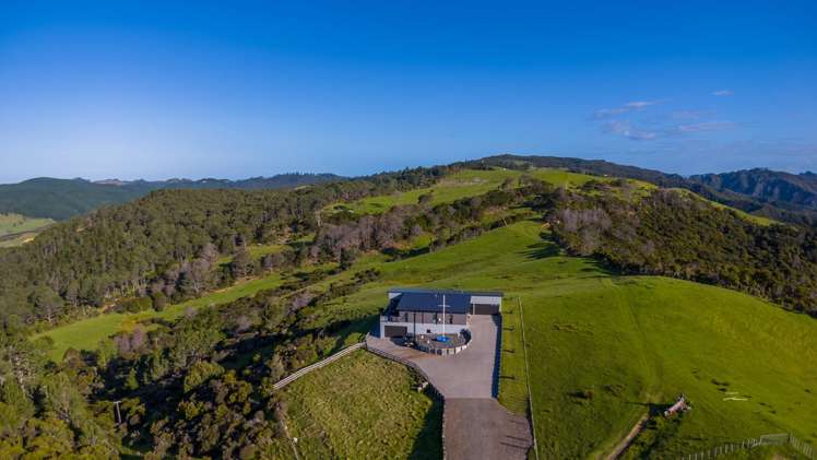 212 Black Jack Road Kuaotunu_27