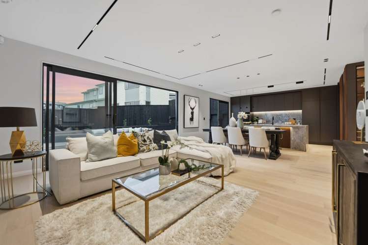 148 Te Oneroa Way Long Bay_17