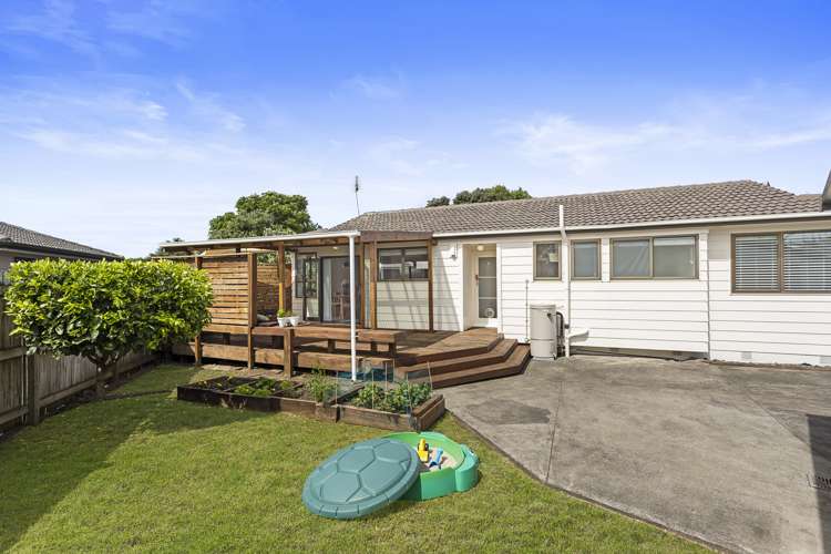 7 Motu Place Mount Wellington_12