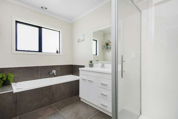 39 Nelson Crescent Wainuiomata_16