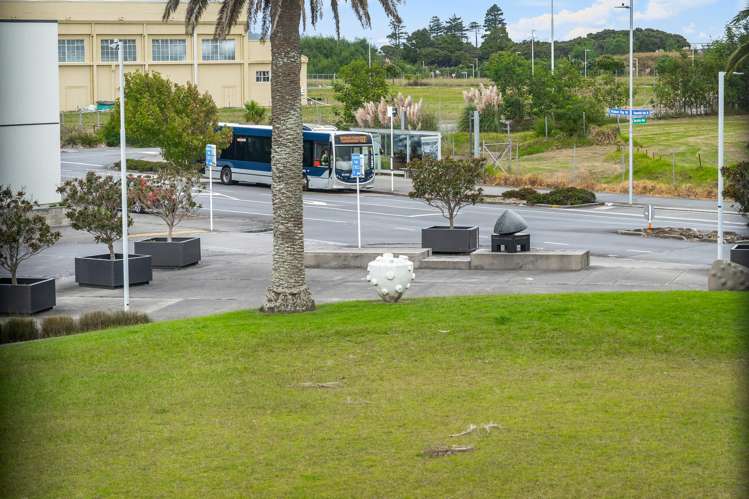 10 Alexander Willis Crescent Hobsonville_18