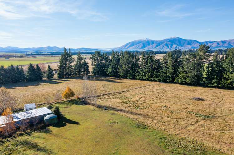 1015 Ellis Road Te Anau Surrounds_34