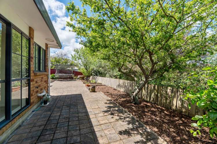 10 Midvale Place Pakuranga Heights_18