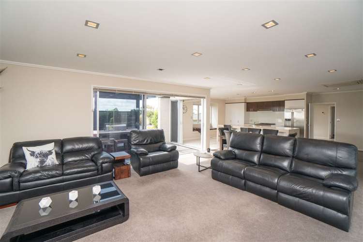 7 Kingsford-Smith Drive Hawera_16