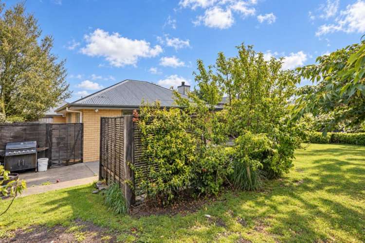 7 School Lane Kirwee_26
