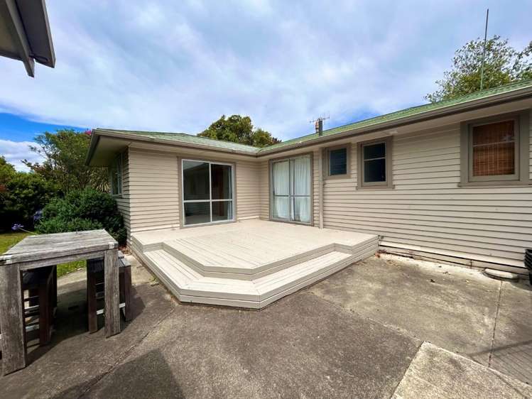 3 Harrow Street Taradale_11