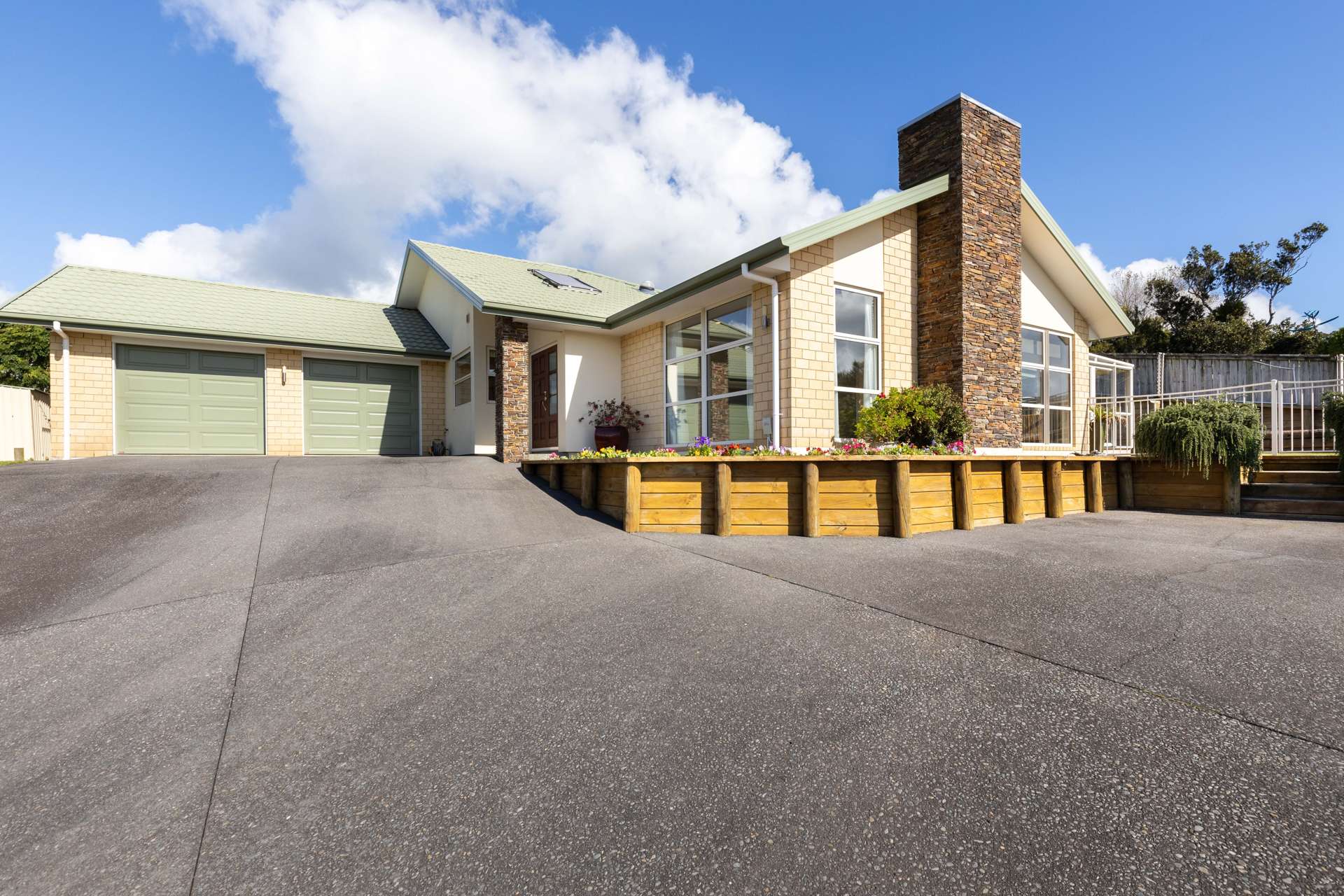 83 Karamea Street Whalers Gate_0