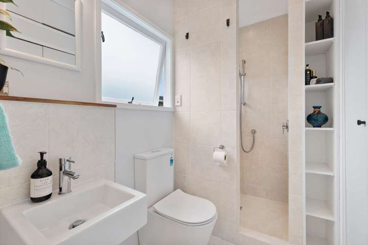 19 Rautawhiri Road Helensville_16