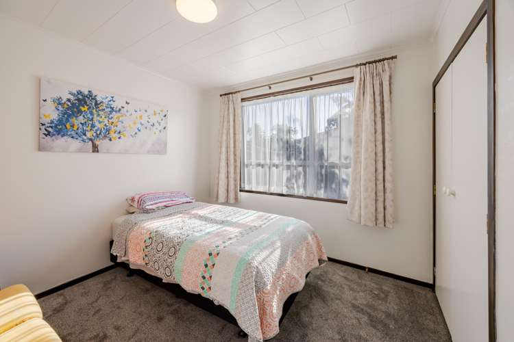 706 Whitehead Road Saint Leonards_11