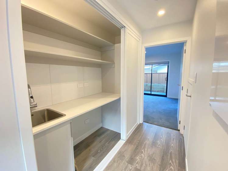 13 Finesse Lane Bucklands Beach_9