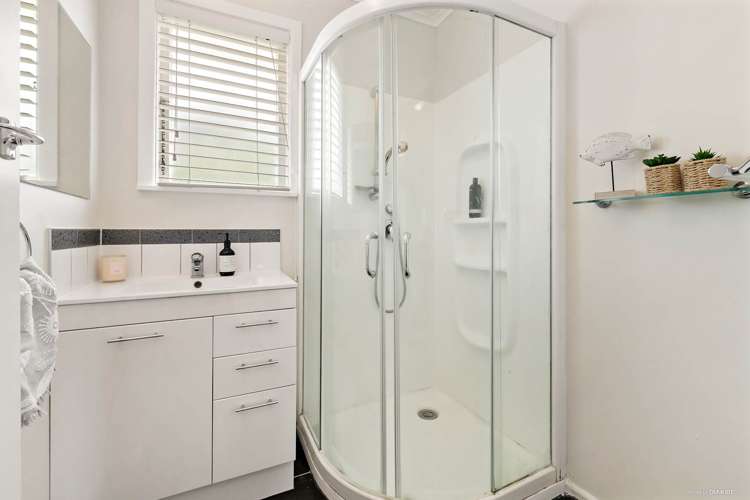 1/69 Gibraltar Street Howick_11