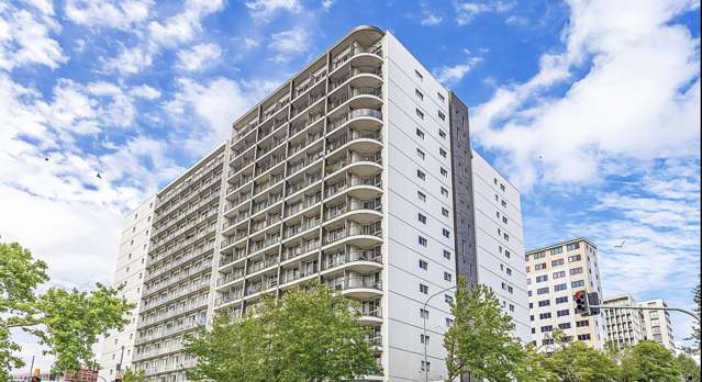 1012/53 Cook Street - 2 Bedroom, 1 Bath