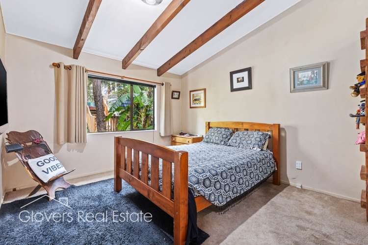 34 Sylvan Valley Avenue Titirangi_10