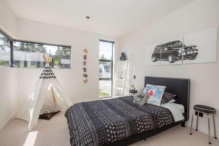 497 Aubrey Road Wanaka_12