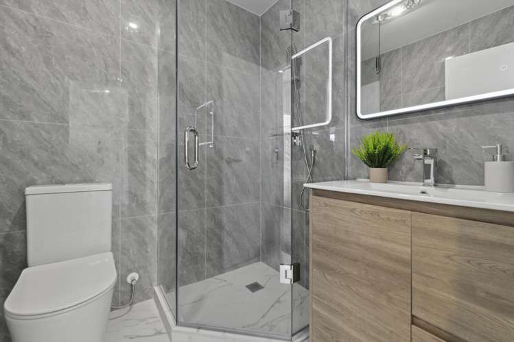 5/12 William Street Mangere East_16