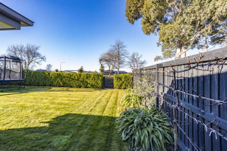 9 John Raven Lane Woodend_2
