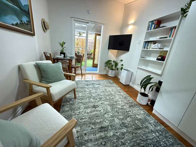 36B Rame Road Greenhithe_1