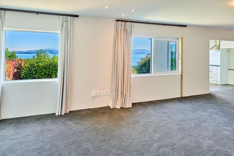5 Rangiuru Road, Mahina Bay Eastbourne_24