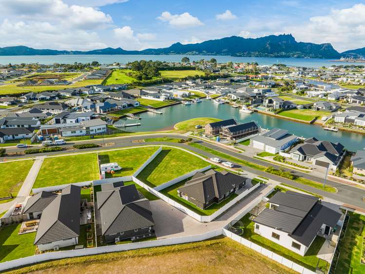 18 Maturiki Drive One Tree Point_34