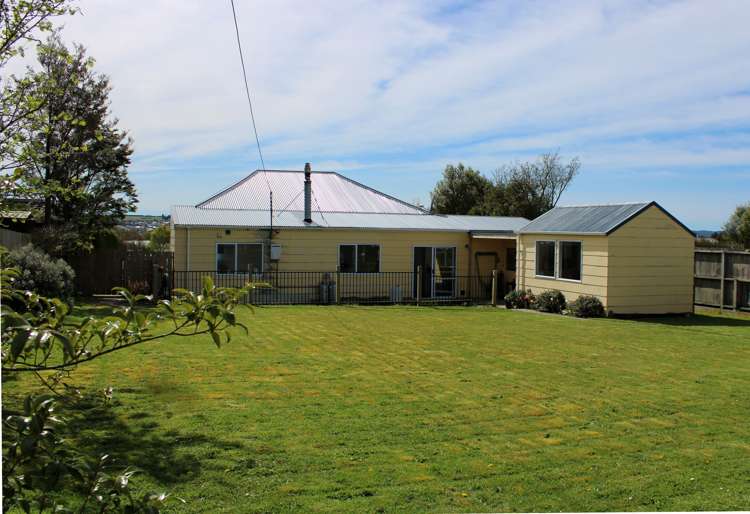 8 Armstrong Street Balclutha_20