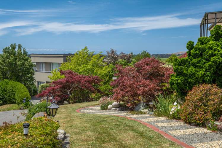 27 Pine Hill Rise Fairhall_30