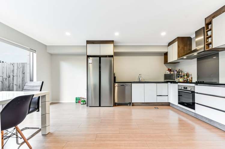 2/90 Carrington Avenue Silverdale_20