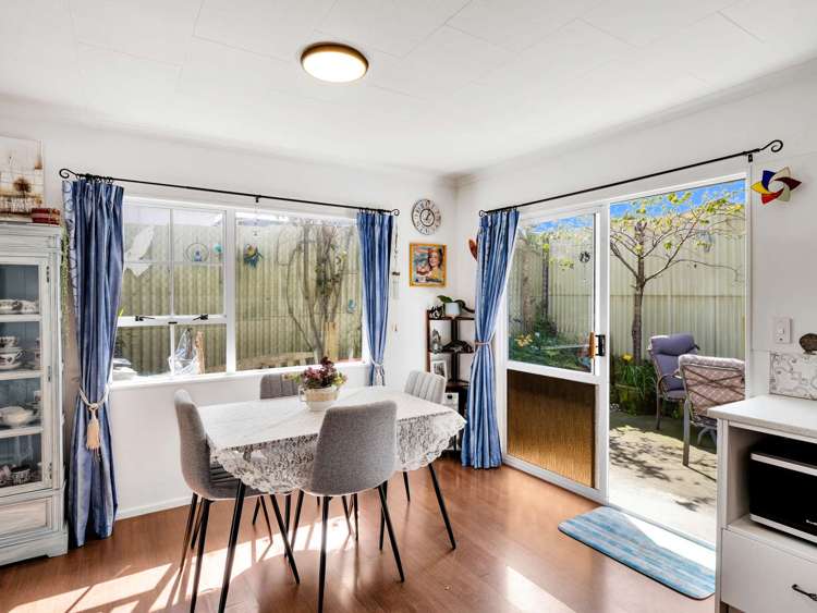 60 Springvale Road Springvale_20