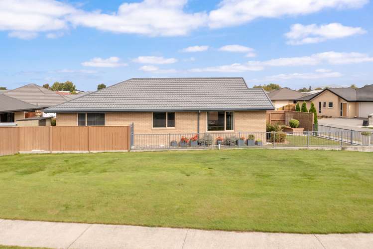 12 Korari Grove Redwoodtown_25