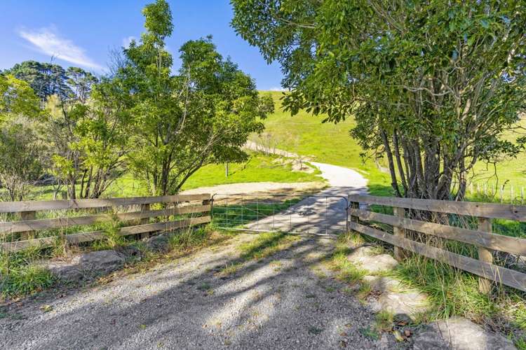 287 Wentworth Valley Road Whangamata_11