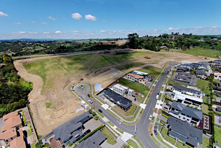 56 Armstrong Farm Drive East Tamaki Heights_7