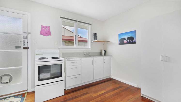 4/5 Haast Street Linwood_1