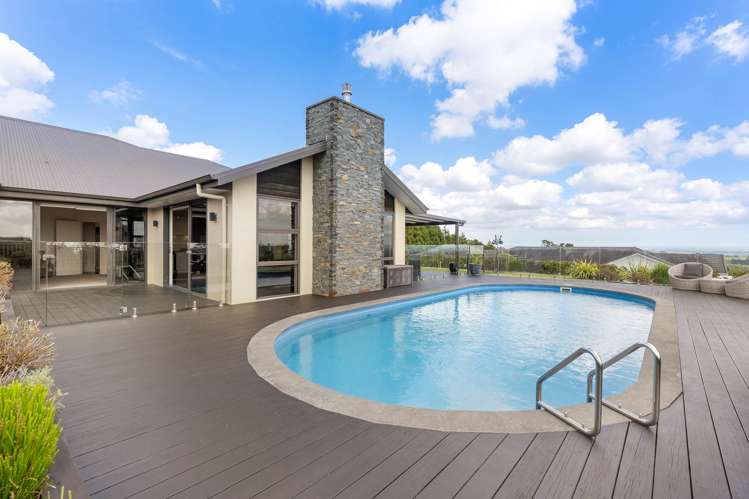 11 Bernora Crescent Bombay_41