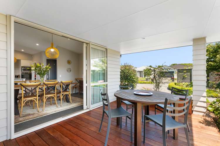 34 Awatira Drive Papamoa_12