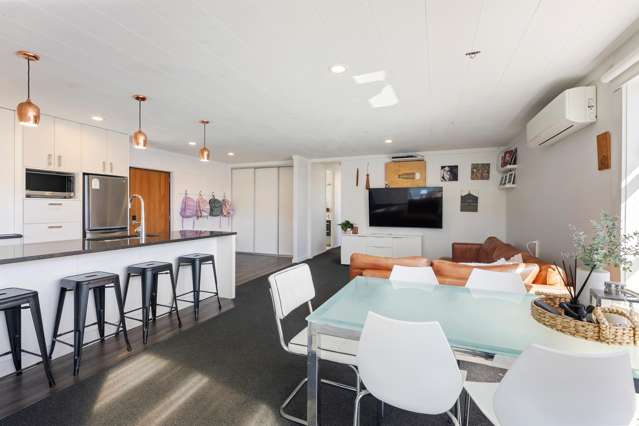 4 Robert McKeen Street Otaki Beach_3