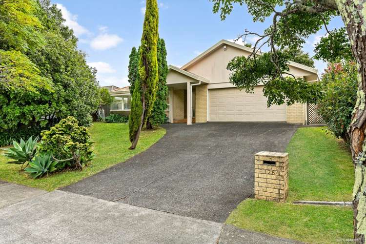 128 Golfland Drive Golflands_13