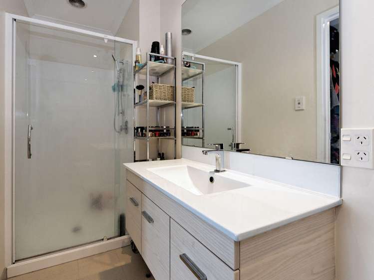 48 Buckley Avenue Hobsonville_12