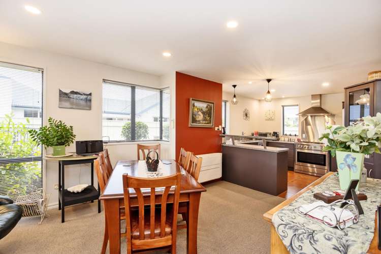 8 Craig Street Waikiwi_12