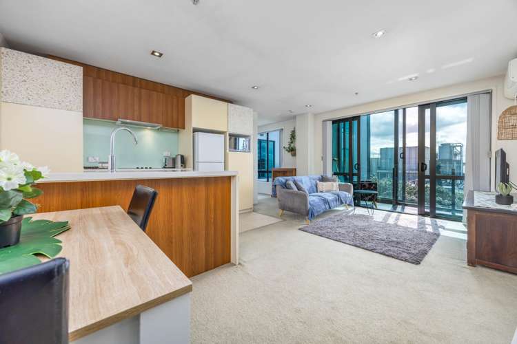 327/8 Dockside Lane Auckland Central_4