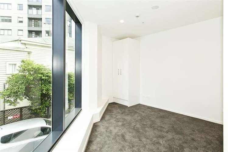 104/18 Saint Martins Lane Grafton_2