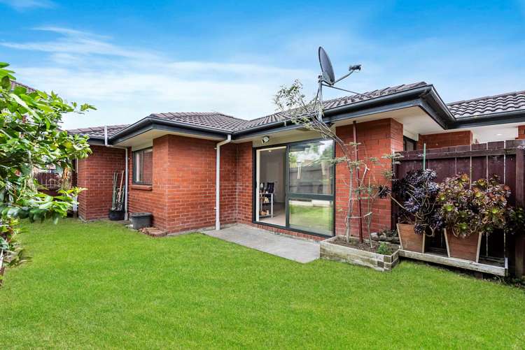 8 Sai Street Flat Bush_18